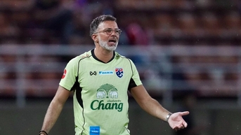 Nhận chỉ trích vì suýt ra mắt thảm họa cùng đội Thái Lan, HLV Hudson nói gì?