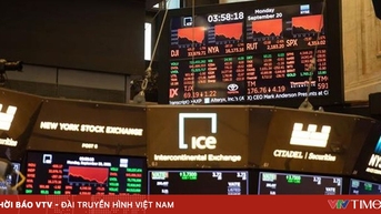 Phố Wall “đỏ lửa”