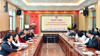 Tòa án nhân dân tỉnh tổ chức Ngày hội Đại đoàn kết toàn dân tộc