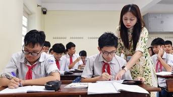 Học sinh trường tư ở Hà Nội được hỗ trợ học phí tới hơn 200.000 đồng/tháng