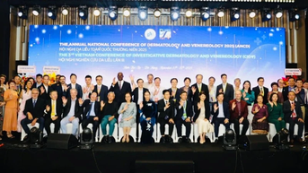 Chuyên ngành da liễu của Việt Nam không ngừng đổi mới, ứng dụng nhiều công nghệ hiện đại