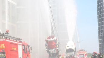 TP Hồ Chí Minh: Hơn 3.000 người diễn tập chữa cháy tại Vinhomes Grand Park