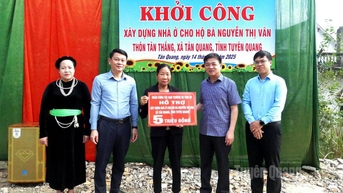 Tân Quang khởi công xây dựng nhà ở cho hộ dân bị thiệt hại do thiên tai