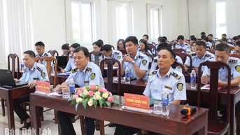 Tập huấn, trao đổi nghiệp vụ quản lý thị trường