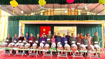 Ban Từ thiện chùa Thiền Lâm - Gò Kén hỗ trợ đồng bào tỉnh Lạng Sơn hơn 1 tỉ đồng