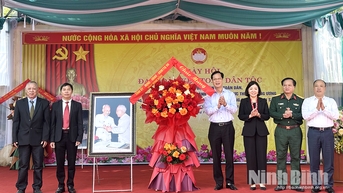 Tổ chức Ngày hội Đại đoàn kết toàn dân tộc tại thôn Nga 3, xã Cúc Phương