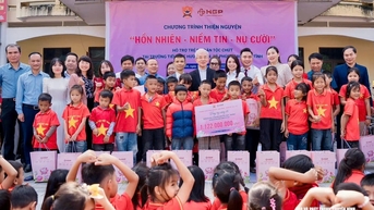 Lan tỏa yêu thương qua chương trình "Hồn nhiên - Niềm tin - Nụ cười" tại Trường Tiểu học Hương Liên, Hà Tĩnh
