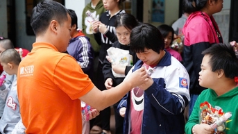 SHB ប្រកាសកម្មវិធី "សាបព្រួសសុភមង្គល" ក្នុងឱកាសខួបកំណើតគម្រប់ 32 ឆ្នាំរបស់ខ្លួន។