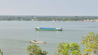 Nhiều khó khăn, thách thức trong xây dựng trung tâm logistics vùng ĐBSCL