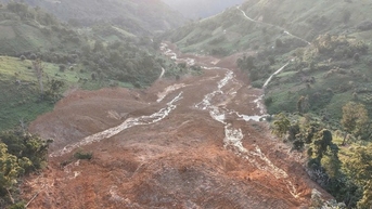 Quân đội lập sở chỉ huy tiền phương ứng phó với sạt lở núi ở Đà Nẵng