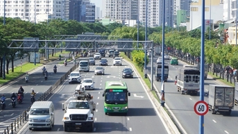 Đề xuất chính sách hỗ trợ người dân sử dụng phương tiện xanh