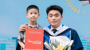 Những thủ khoa xuất sắc truyền cảm hứng - Bài 4: Nghị lực phi thường của 'ông bố sinh viên'