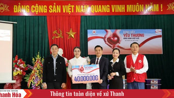 Trao 80 suất quà hỗ trợ người dân xã Cẩm Tú khắc phục hậu quả thiên tai