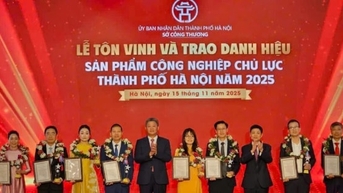 ទីក្រុងហាណូយបានប្រគល់ងារជាផលិតផលឧស្សាហកម្មសំខាន់ៗដល់ផលិតផលចំនួន ៣៥។