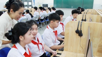 'Lá chắn số' cho học sinh trong thời đại mới