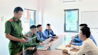 Kiểm tra, hướng dẫn cơ sở kinh doanh dịch vụ bảo vệ