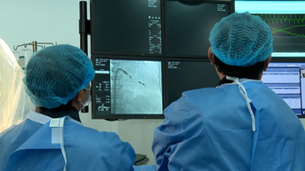 ដាក់​ឧបករណ៍​ទំហំ​ថ្នាំ​គ្រាប់​តូច​មួយ​ក្នុង​បេះដូង សង្គ្រោះ​ជីវិត​ស្ត្រី​អាយុ ៨៣ ឆ្នាំ​ម្នាក់