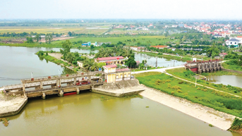 Ứng phó biến đổi khí hậu - Nâng cấp hệ thống đê điều, thủy lợi