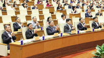 Thời sự 24h qua ảnh sáng 15/11