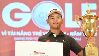 Golfer 15 tuổi Nguyễn Trọng Hoàng lần đầu vô địch Tiền Phong Golf Championship