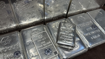 តម្លៃប្រាក់ថ្ងៃនេះ ថ្ងៃទី 16 ខែវិច្ឆិកា ឆ្នាំ 2025៖ ប្រាក់ចុះត្រជាក់