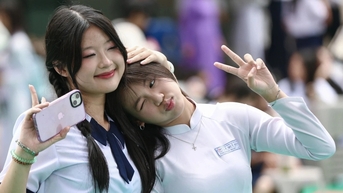 Học sinh ở TPHCM được miễn phí bảo hiểm y tế