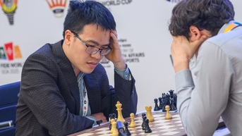 Tie-break World Cup cờ vua: Chờ trận cờ nhanh lịch sử của Lê Quang Liêm