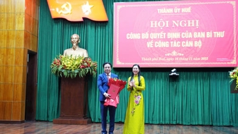 Chủ tịch UBND tỉnh Khánh Hòa giữ chức Phó Bí thư Thành ủy Huế