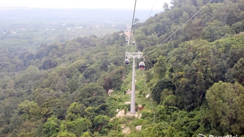 ជិត 9.5 ពាន់ពាន់លានដុងដែលប្រមូលបានពីការដេញថ្លៃសិទ្ធិប្រើប្រាស់ដីធ្លី