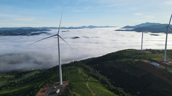 ការបរបាញ់លើពពកនៅទីក្រុង Da Lat ជាប់ចំណាត់ថ្នាក់លេខ 1 ក្នុងបញ្ជីនៃបទពិសោធន៍ថ្ងៃរះដ៏ស្រស់ស្អាតបំផុតនៅលើពិភពលោកដែលត្រូវបានបោះឆ្នោតដោយទស្សនាវដ្តីអាមេរិច