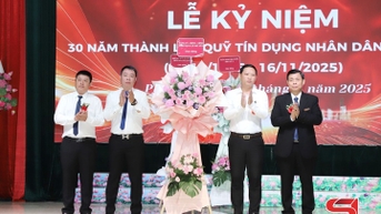 Kỷ niệm 30 năm Ngày thành lập Quỹ tín dụng nhân dân Phù Yên