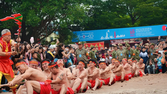 9 đội kéo co tiêu biểu giao lưu tại đền Trấn Vũ