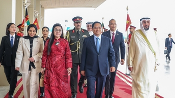 Thủ tướng Phạm Minh Chính và phu nhân đến Kuwait