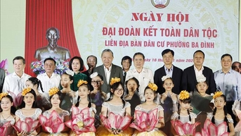 Tổng Bí thư Tô Lâm dự Ngày hội Đại đoàn kết dân tộc tại phường Ba Đình, Hà Nội