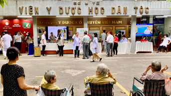 Thành phố Hồ Chí Minh phát triển y học cổ truyền kết hợp hiện đại