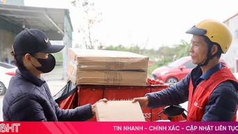 ទីផ្សារទិញទំនិញអនឡាញមានភាពអ៊ូអរ សេវាកម្មដឹកជញ្ជូន "ធ្វើការហួសកម្លាំង"