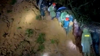 Sạt lở khu vực đèo Khánh Sơn, 3 người bị vùi lấp