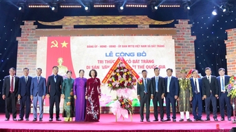 Công bố quyết định “Tri thức nấu cỗ Bát Tràng” là Di sản văn hóa phi vật thể quốc gia