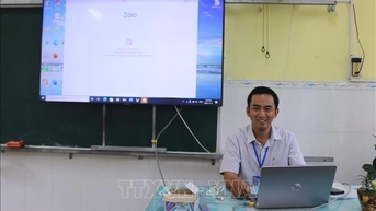 គ្រូ​បង្រៀន​វ័យ​ក្មេង​តាំង​ចិត្ត​ក្នុង​អាជីព​ជា​អ្នក​ចម្រើន​វ័យ