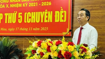 Ông Lữ Quang Ngời giữ chức Chủ tịch UBND tỉnh Cà Mau