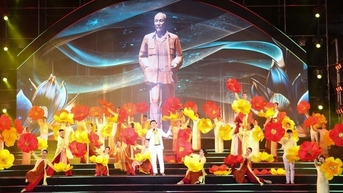 ពី "គ្រឹះខាងវិញ្ញាណ" ទៅ "គ្រឹះនៃការអភិវឌ្ឍន៍"