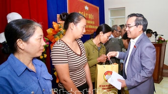 Ngày hội Đại đoàn kết toàn dân tộc khu dân cư Thuận Lợi