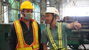 Chăm lo người lao động, xây dựng nguồn nhân lực vững mạnh