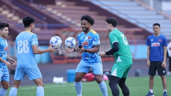 វគ្គហ្វឹកហាត់របស់ក្រុមវៀតណាមនៅប្រទេសឡាវ