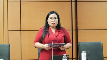 Ưu tiên miễn phí sách giáo khoa tại vùng khó khăn, dân tộc thiểu số