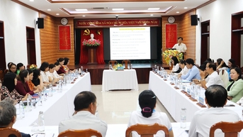 Lấy ý kiến tham vấn chính sách hỗ trợ nhóm phụ nữ yếu thế