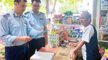 Quản lý thị trường Quảng Trị kiên quyết đấu tranh, ngăn chặn hàng giả