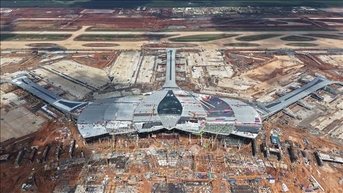 Kiên quyết, kiên trì thực hiện mục tiêu ổn định kinh tế vĩ mô, thúc đẩy tăng trưởng trên 8,4%