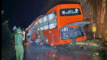 Thủ tướng yêu cầu cứu chữa miễn phí nạn nhân sạt lở đèo Khánh Lê