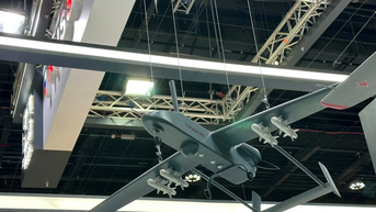 រុស្ស៊ី​បង្ហាញ​យន្តហោះ​គ្មាន​មនុស្ស​បើក​ថ្មី​ចំនួន​បី​គ្រឿង​នៅ​ទីក្រុង​ឌូបៃ